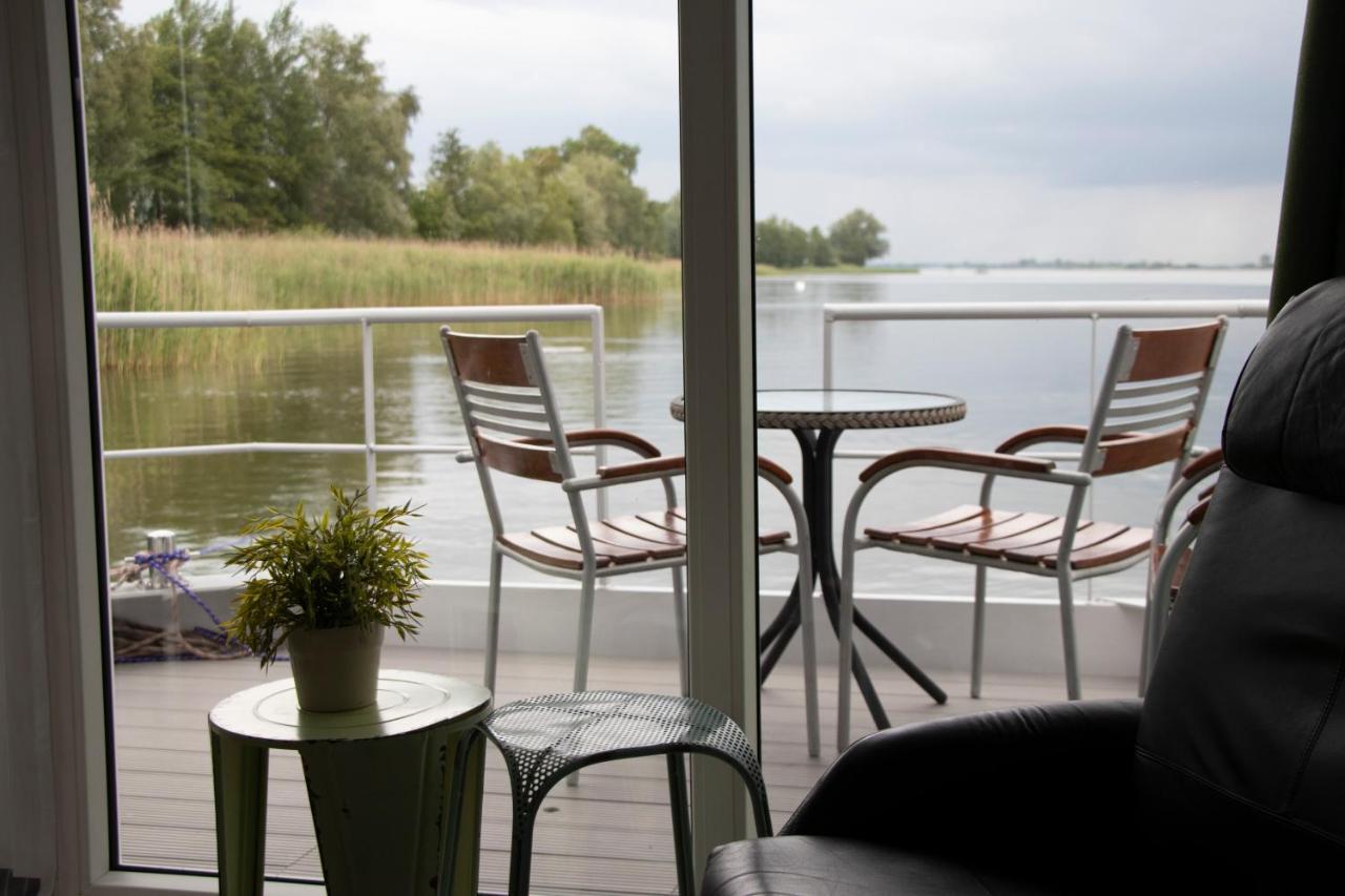 Houseboat Uitzicht Over Veluwemeer, Natuurlokatie, Prachtige Vergezichten บิดดิงฮุยเซน ภายนอก รูปภาพ