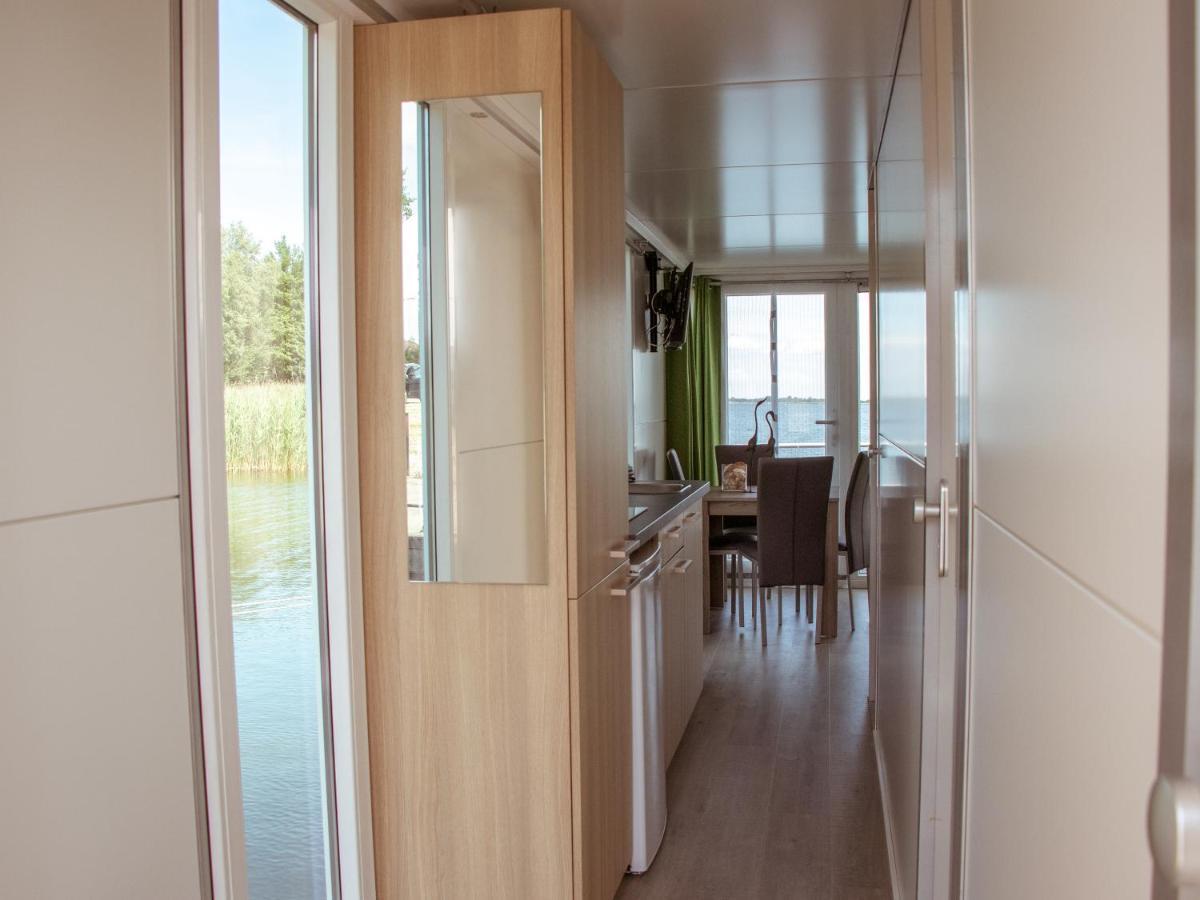Houseboat Uitzicht Over Veluwemeer, Natuurlokatie, Prachtige Vergezichten บิดดิงฮุยเซน ภายนอก รูปภาพ