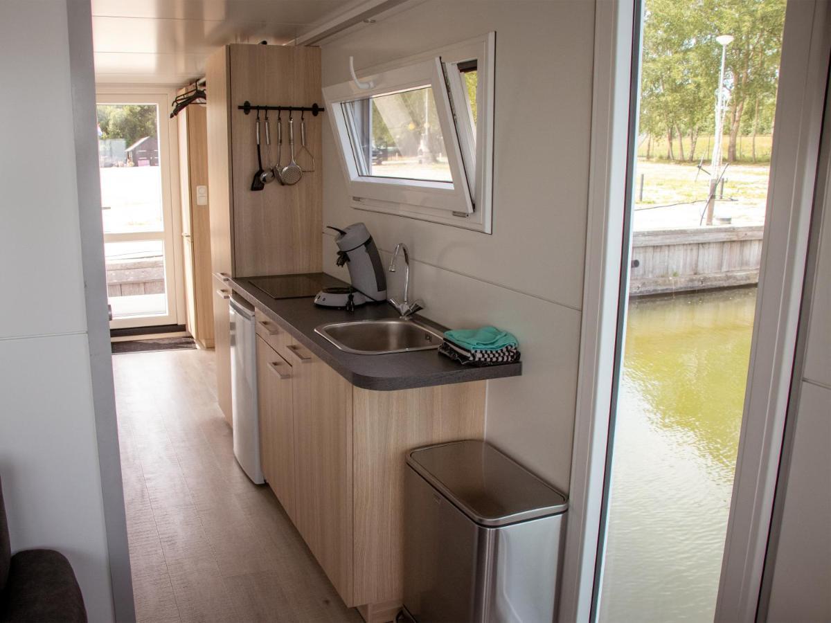 Houseboat Uitzicht Over Veluwemeer, Natuurlokatie, Prachtige Vergezichten บิดดิงฮุยเซน ภายนอก รูปภาพ
